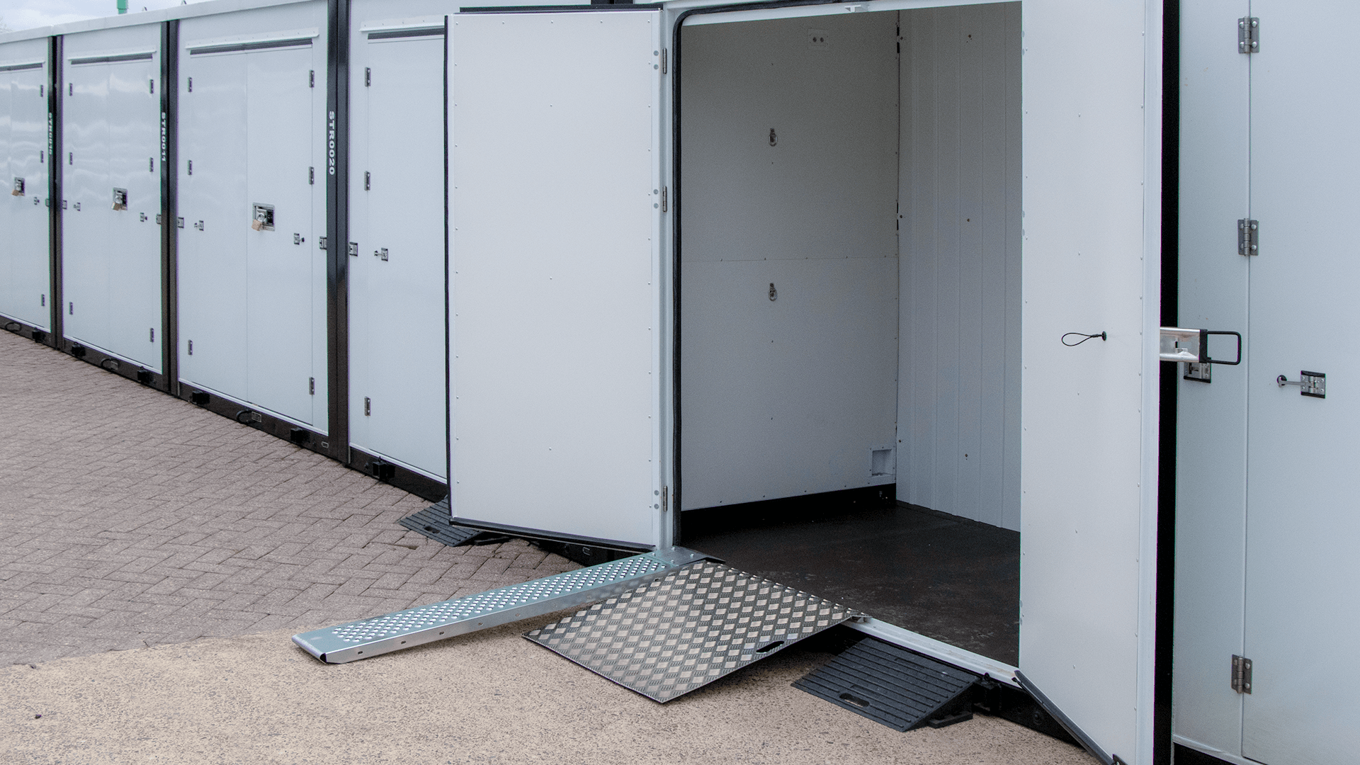 Blogimageoprijplaten STREPPEL De Opslagconcurrent Self Storage Park Bouw Project